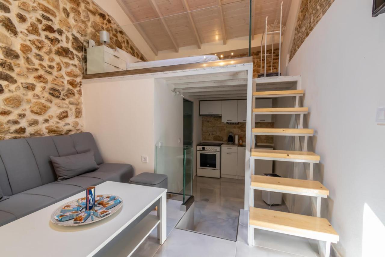 Stone House Apartamento Mantouki Exterior foto