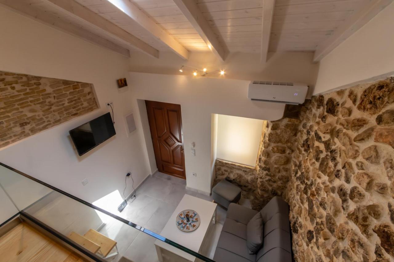Stone House Apartamento Mantouki Exterior foto